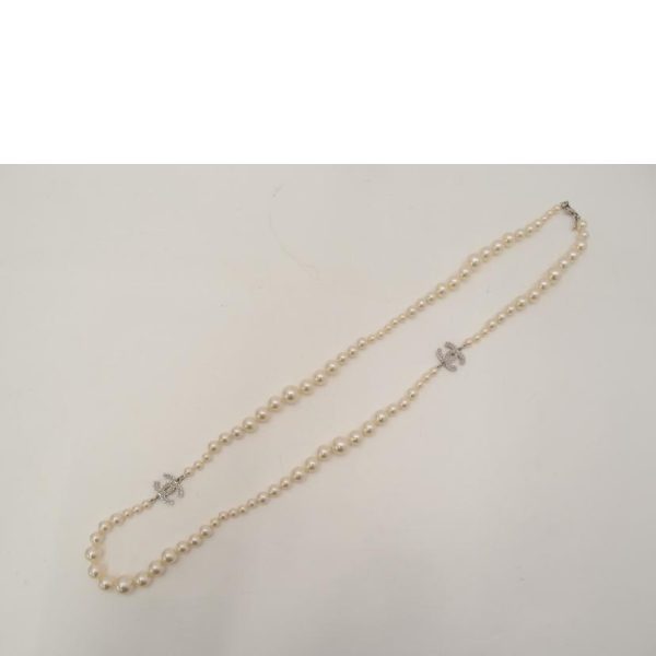 73697 2 Chanel Cocomark Fake Pearl Necklace White