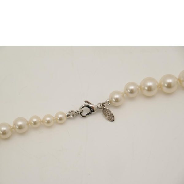 73697 5 Chanel Cocomark Fake Pearl Necklace White