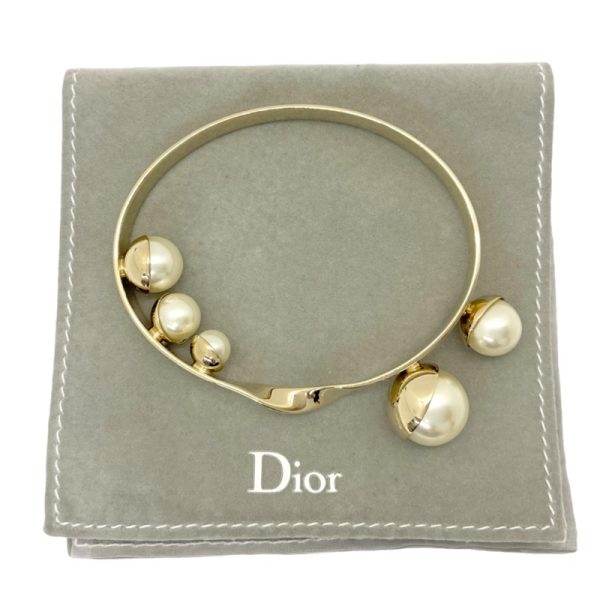 7444 3 Christian Dior Triangle Logo Pearl Bracelet Gold