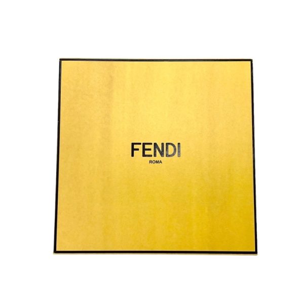 7450 7 Fendi Orlock Pearl Bangle Gold