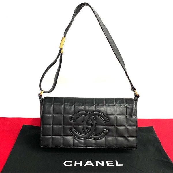 764k764 16831 1 Chanel Chocolate Bar Leather Semi One Shoulder Bag Black