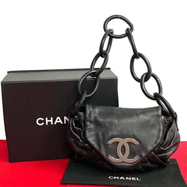 770a759 02186 1 Chanel Vintage Decacoco Logo Leather Semi One Shoulder Bag Black