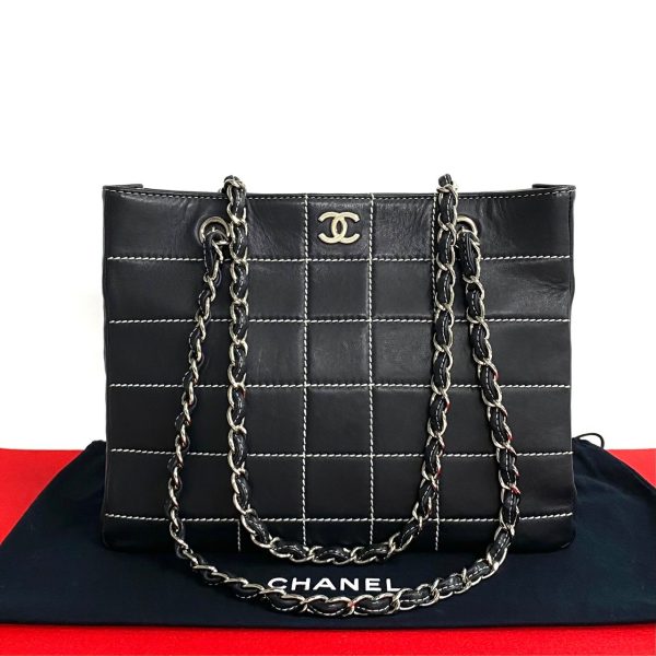 772a762 00593 1 Chanel Chocolate Bar Leather Chain Tote Bag Black