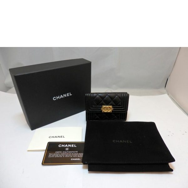 79085 01 Chanel Boy Chanel Compact Wallet Black