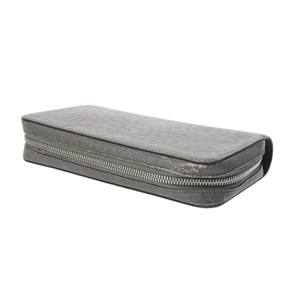 800000122604000 4 Louis Vuitton Taiga Zippy Travel Case Glacier Long Wallet Gray