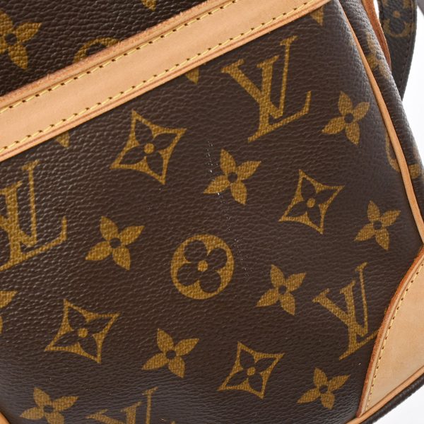 800000123212000 8 Louis Vuitton Danube Monogram Canvas Shoulder Bag Brown