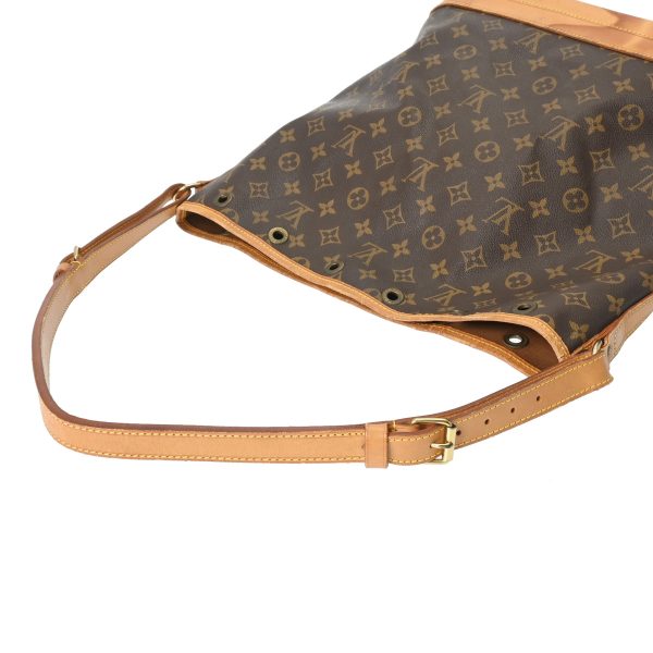 800000123273000 3 Louis Vuitton Noe Monogram Shoulder Bag Brown