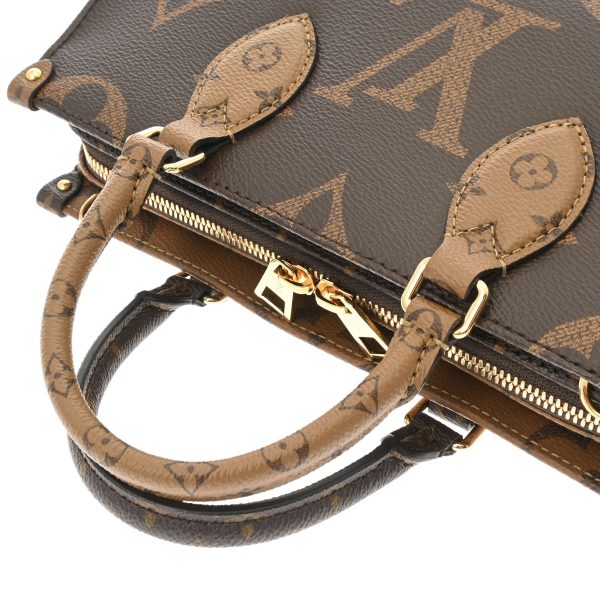 802000157423000 4 Louis Vuitton Giant On The Go Monogram Canvas Handbag Brown