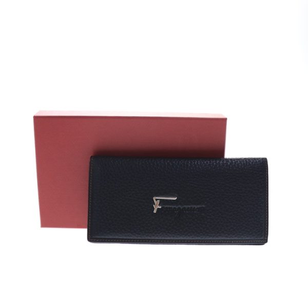 823113001398 9 Salvatore Ferragamo Leather Bifold Wallet Black