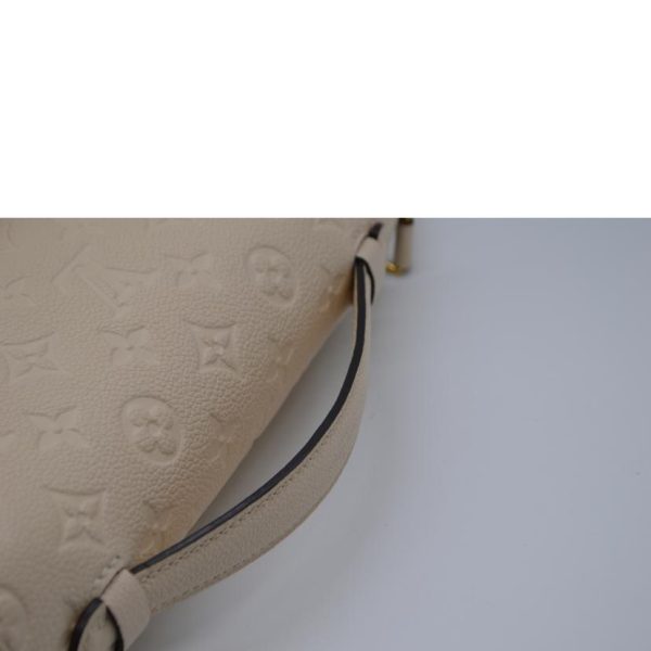 83296 4 Louis Vuitton Pochette Monogram Shoulder Bag Cream