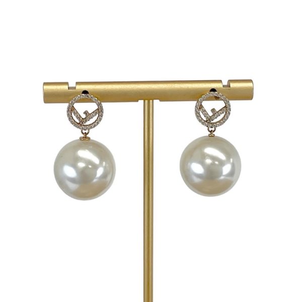 8438 5 Fendi Logo Pearl Earrings Gold