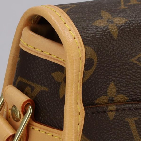 88052 8 Louis Vuitton Monogram Shoulder Bag Brown