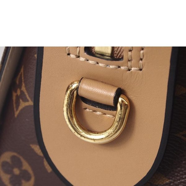 90099 9 Louis Vuitton Tuilritote Monogram Tote Bag Brown