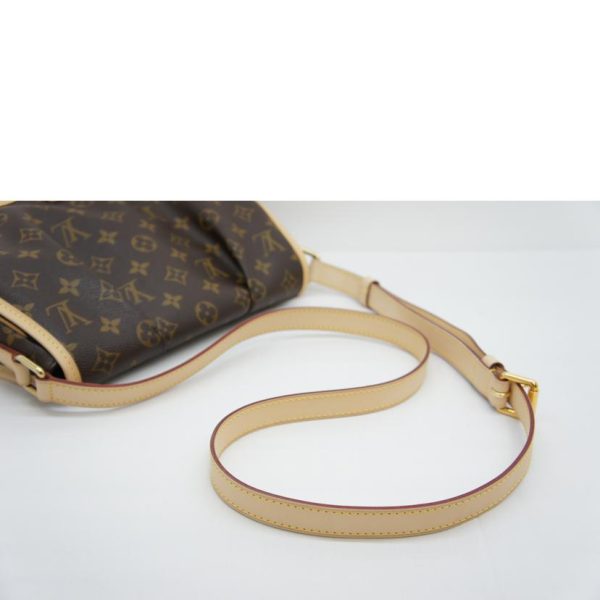 90485 4 Louis Vuitton Mernimontane PM Monogram Handbag Brown