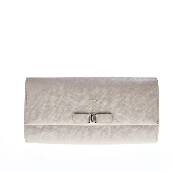 915103002148 1 Salvatore Ferragamo Vara Leather Long Wallet Beige