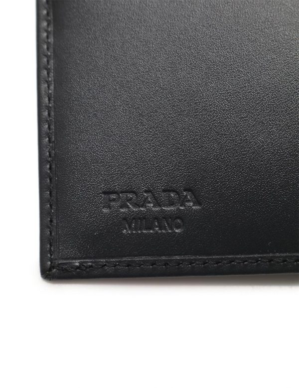 916103007207 5 Prada Leather Tri fold Wallet Black