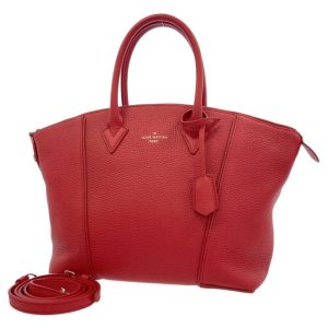 9320062 01 Louis Vuitton Pochette Florentine Monogram Body Bag