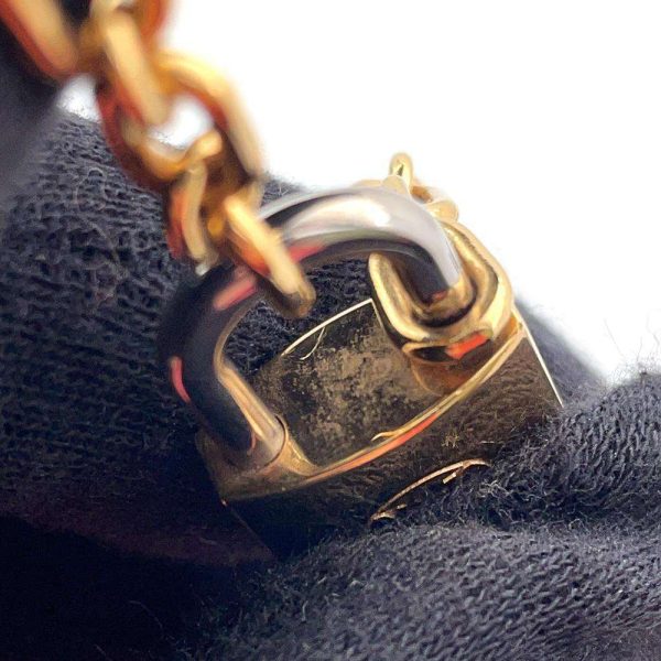 9370104 08 Louis Vuitton Lock Me Padlock Lock Motif Long Necklace Gold