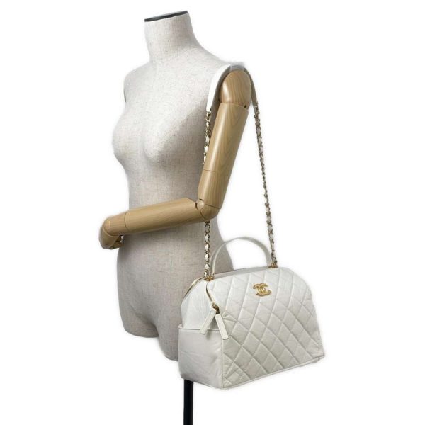 9373914 05 Chanel Matelasse Coco Mark Calf Leather Handbag White