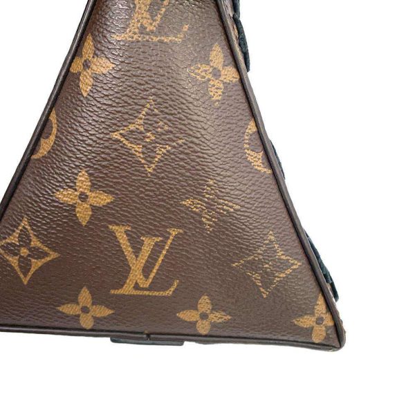 9441125 09 Louis Vuitton Taffetage Triangle 2way Shoulder Bag Black