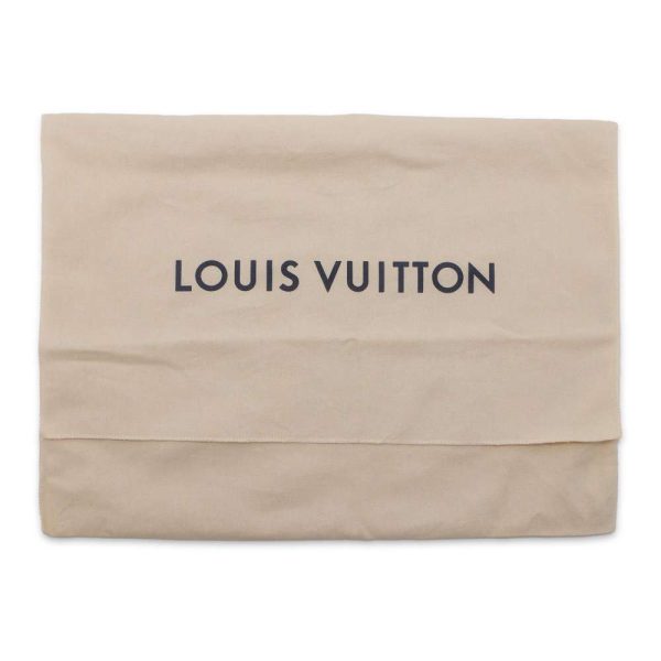 9441316 17 Louis Vuitton Nile Messenger PM Shoulder Bag Black