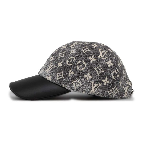 9456457 02 Louis Vuitton Hat Black