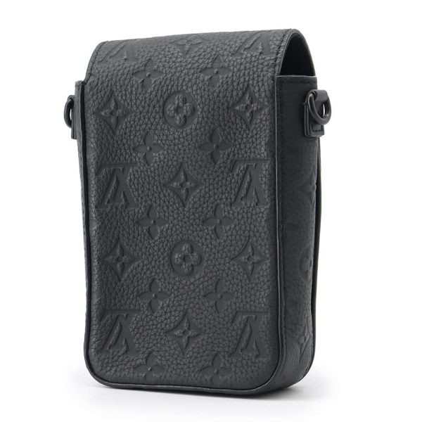 9463936 02 Louis Vuitton S Lock Vertical Wearable Wallet Shoulder Bag Black