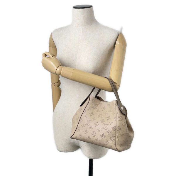 9468436 05 Louis Vuitton Hina PM 2way Shoulder Bag Greige