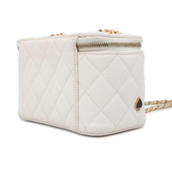 9535749 02 Chanel Chain Coco Mark Matelasse Caviar Skin Shoulder Bag White