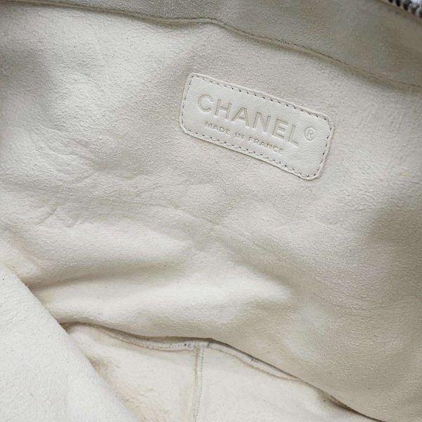 9601260 07 Chanel Chain Shoulder Bag Coco Mark Lapin Fur White