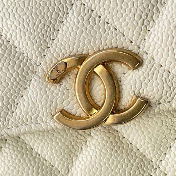 9606920 09 Chanel Chain Shoulder Bag Mini Matelasse Caviar White