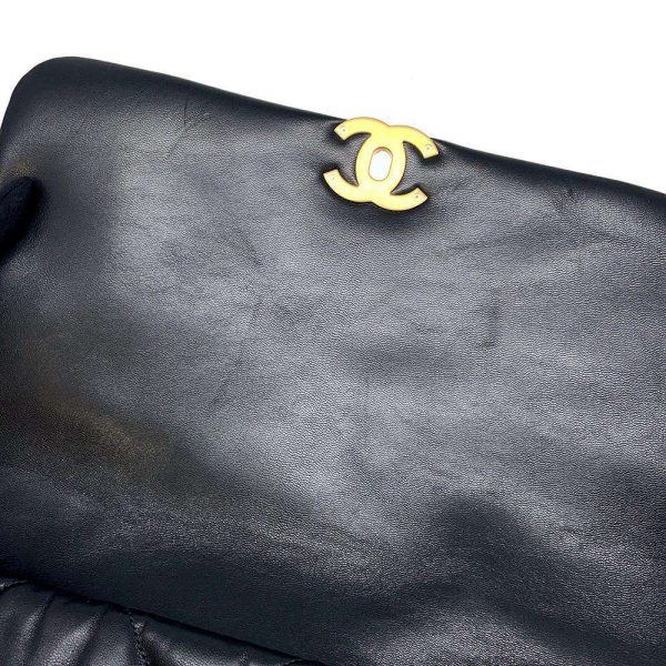 9622456 06 Chanel Chain Shoulder Bag 19 Maxi Flap Lambskin Black