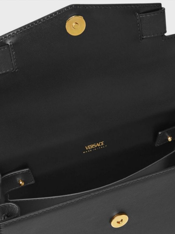 982f674df8ba48e gi 4 Versace Black Bag