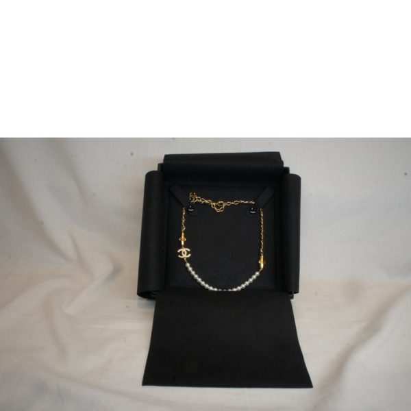 99136 4 Chanel Fake Pearl Necklace