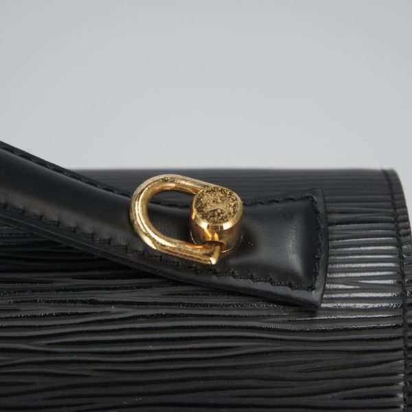 99377 9 Louis Vuitton Monceau Noir