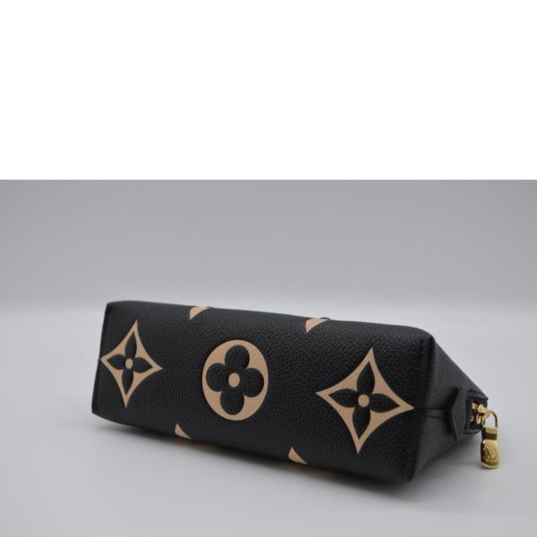 99815 3 Louis Vuitton Pochette Cosmetic Empreinte Bag Black