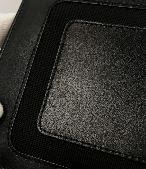 a176079129 7 Gucci Bifold Wallet Black