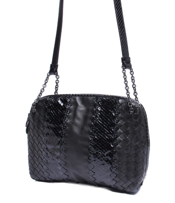 a178882001 2 Bottega Veneta Shoulder Bag Intrecciato Black