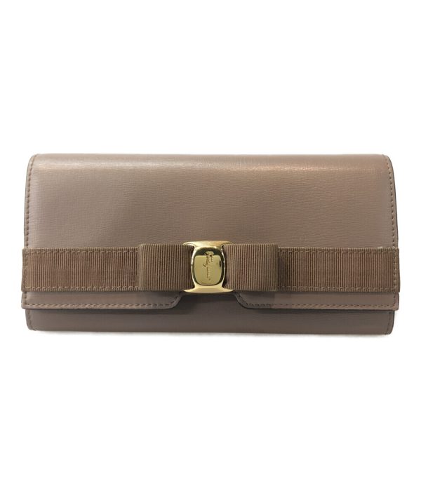 a180042006 1 Salvatore Ferragamo Long Wallet Vara Brown