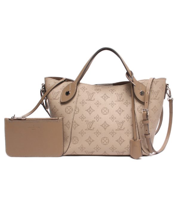 a180137001 1 Louis Vuitton 2way Tote Bag PM Mahina Gale Beige