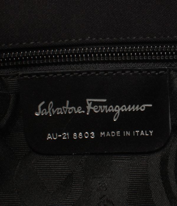 a180342005 4 Salvatore Ferragamo Tote Bag Vara Black