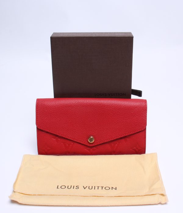 a181106007 5 Louis Vuitton Long Wallet Portefeuille Sarah Red