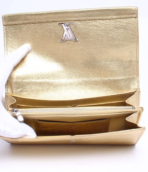 a181106008 3 Louis Vuitton Wallet Portefeuille Lock Me Gold