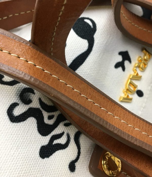 a181199033 7 Prada Tote Bag Fish White