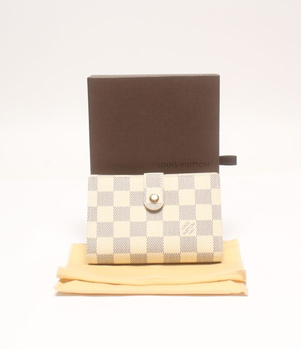 a183633002 7 Louis Vuitton Wallet Portefeuille Viennois White