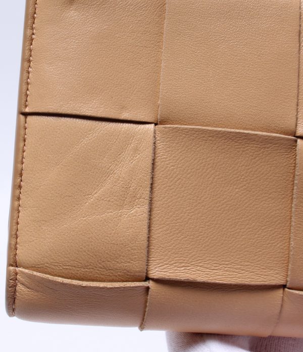 a184356003 5 Bottega Veneta Bifold Wallet Intrecciato Beige