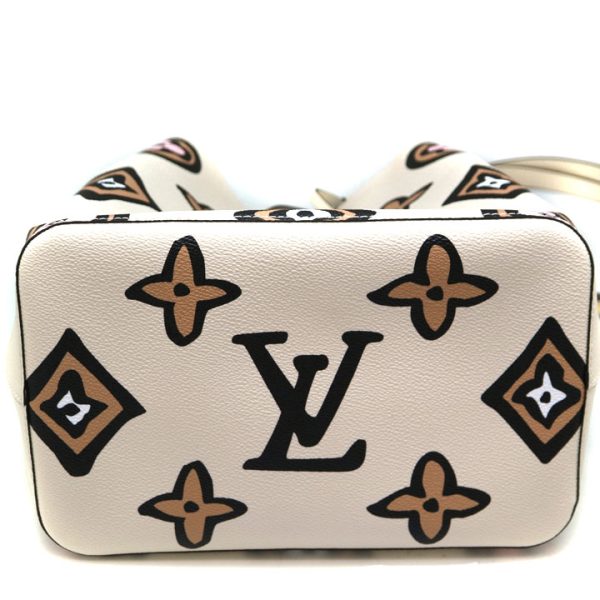 a21 6368 7 Louis Vuitton Neo Noe Shoulder Bag Beige Creme