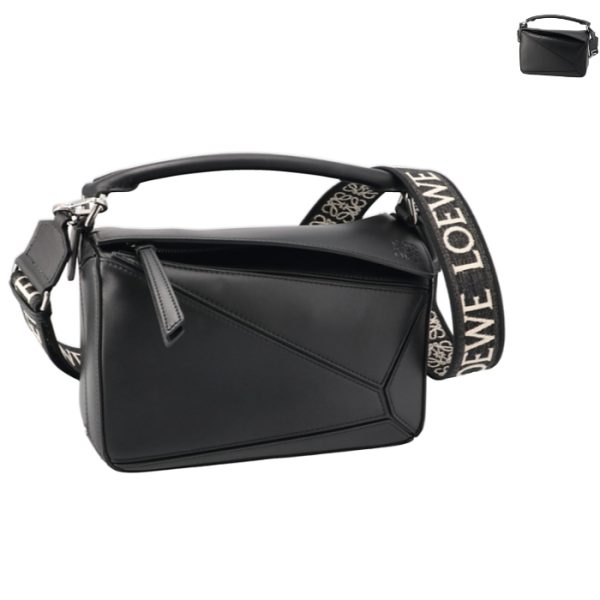 a510s21xa90079 Loewe Puzzle Small Shoulder Bag Black