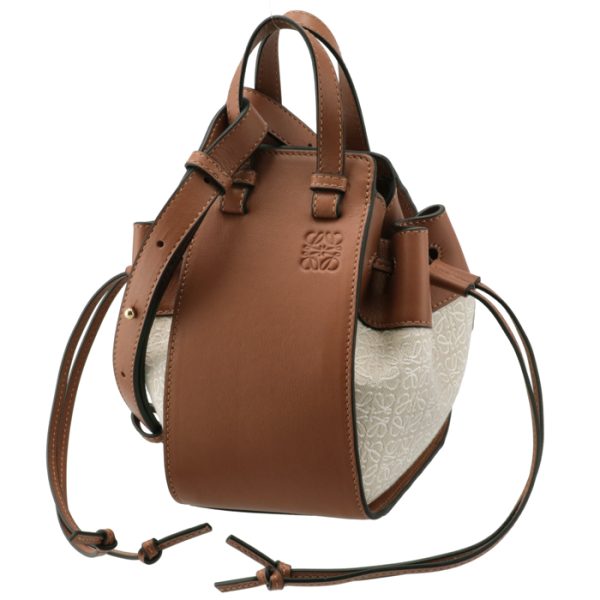 a538v07x11006324261 Loewe Hammock Anagram Shoulder Bag Beige Brown