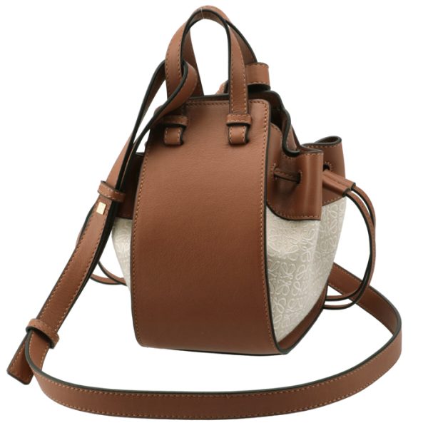 a538v07x11006324262 Loewe Hammock Anagram Shoulder Bag Beige Brown